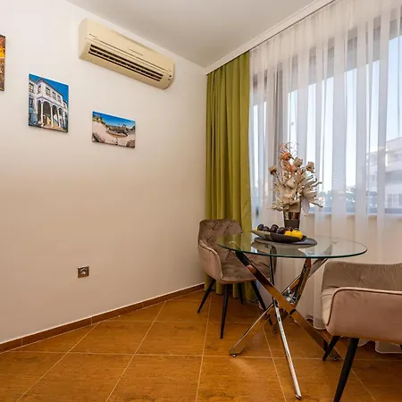 апартамен за гости панови *